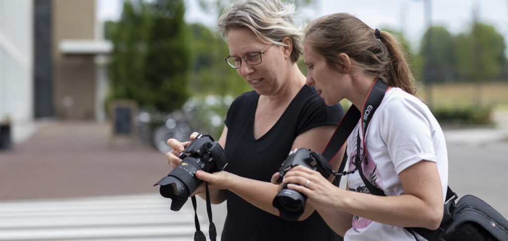 Je camera bedienen met Diafragma en Sluitertijd.